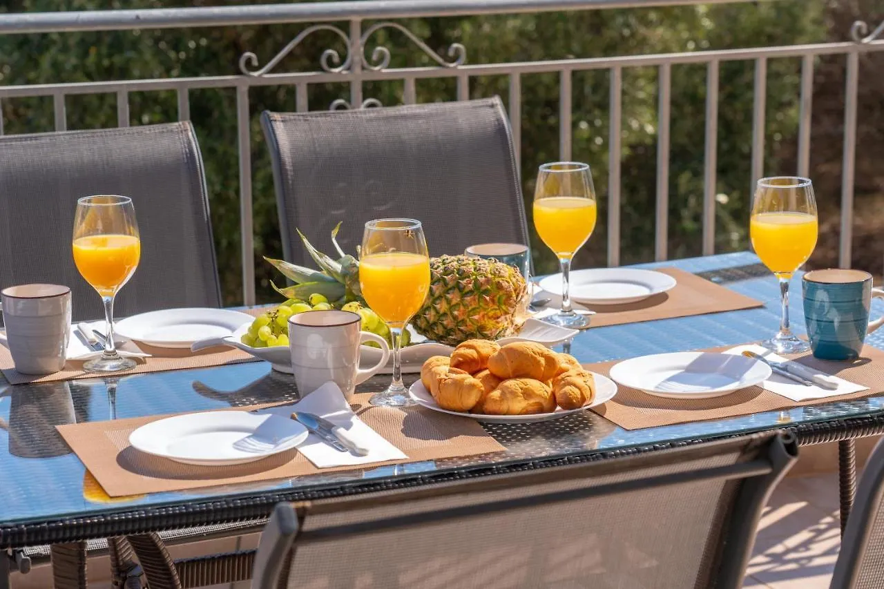 Family Villa Citrine Kefalonia - Near أيّا إفيميا