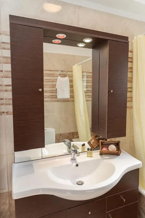 Family Villa Citrine Kefalonia - Near أيّا إفيميا