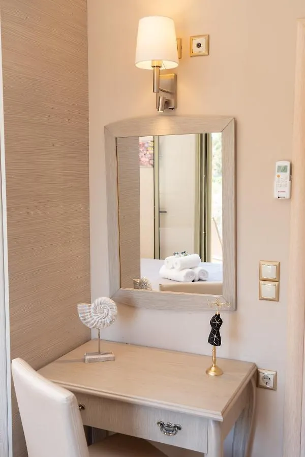 Family Villa Citrine Kefalonia - Near أيّا إفيميا