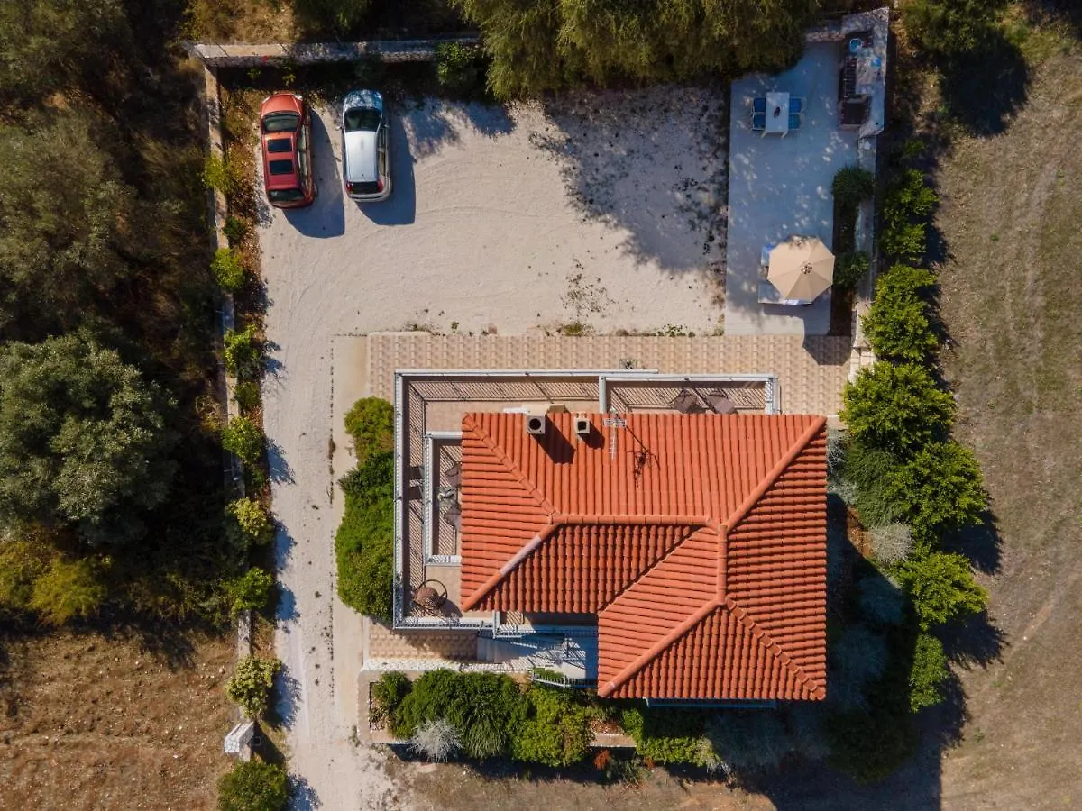 Family Villa Citrine Kefalonia - Near Agia Efimia